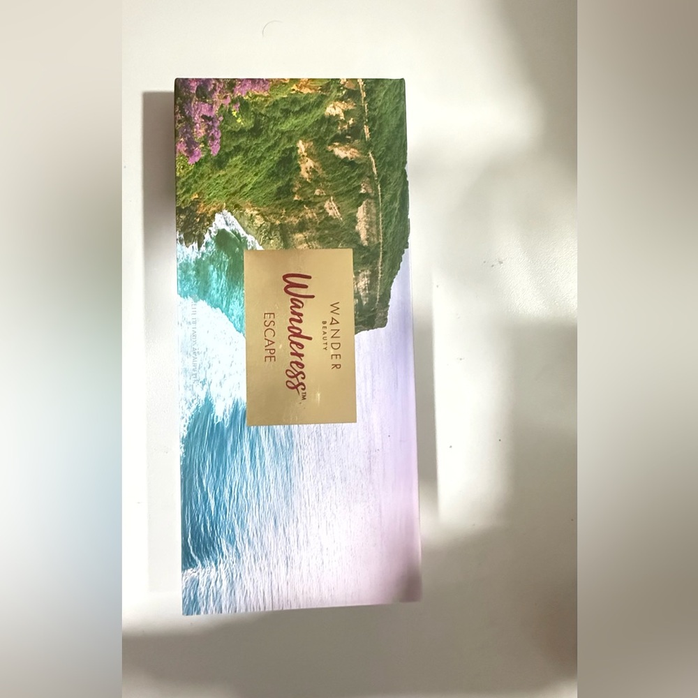 Wander Beauty Wanderess Escape Eyeshadow Palette